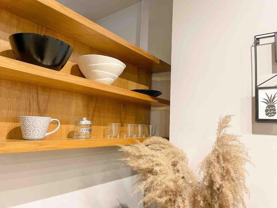 Apartment Downtown Flat Near Center With 24h Self Check-in Tirana